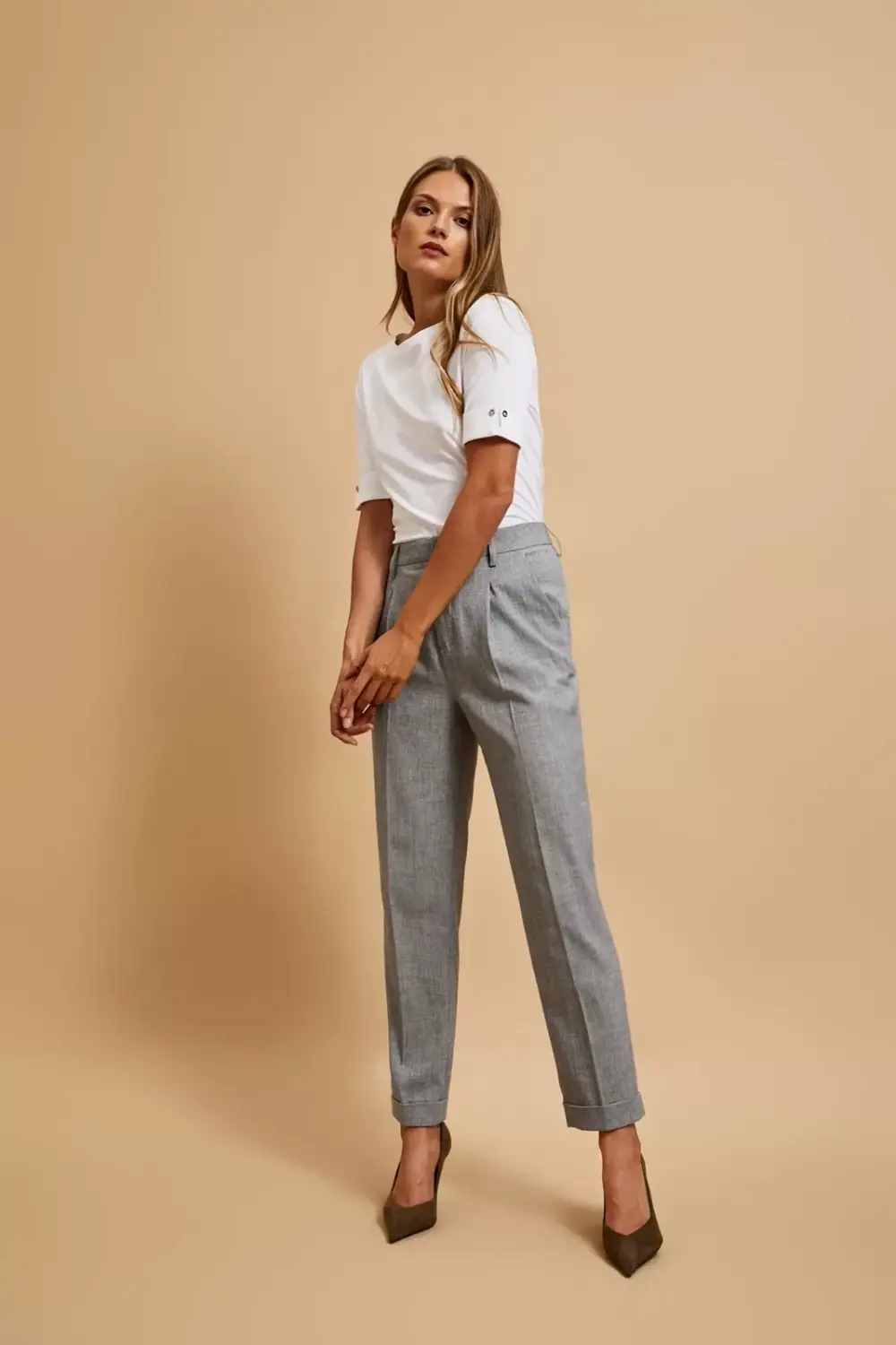 Marisse Gray Suit Trousers With Rolled-Up Legs And Creases