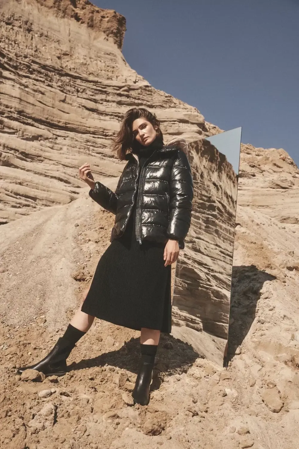 Marisse Short Quilted Black Jacket With A Hood