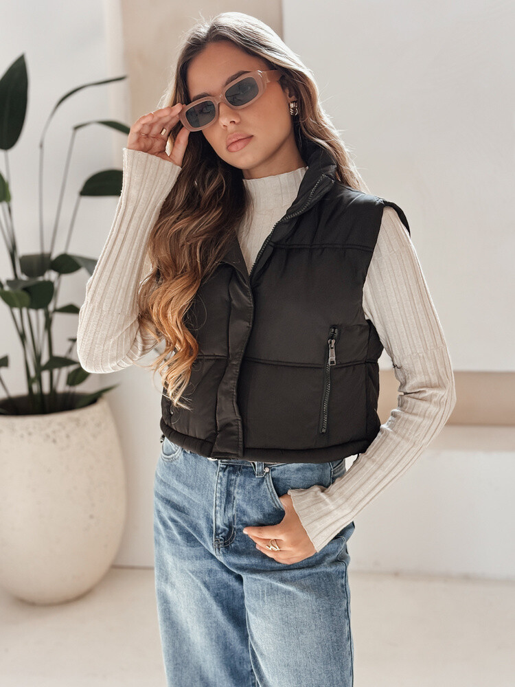 DStreet Vesty