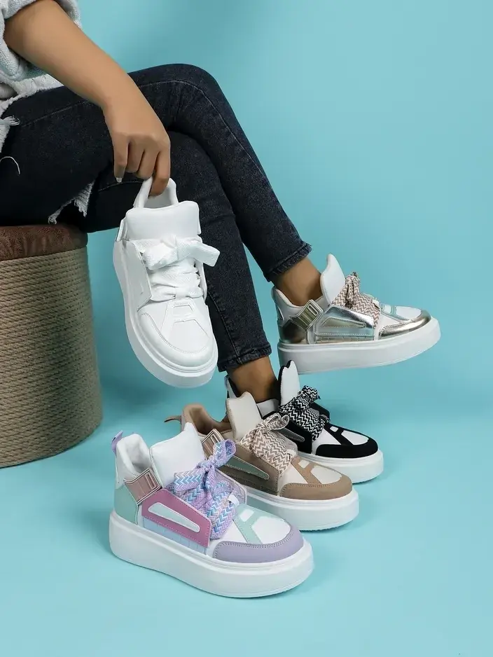 Resti Women's sporty sneakers Beki