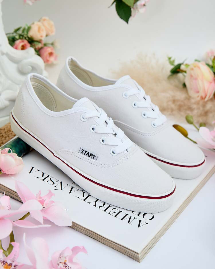 Resti Women's Lotiope Sneakers