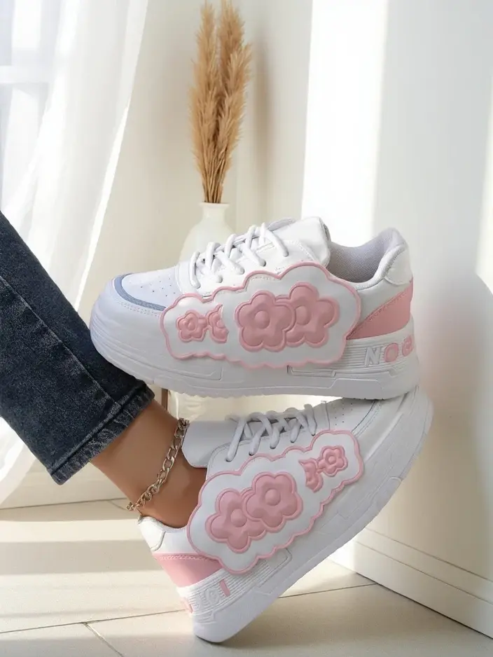 Resti Women's Sneakers with Decorative Upper Nendales