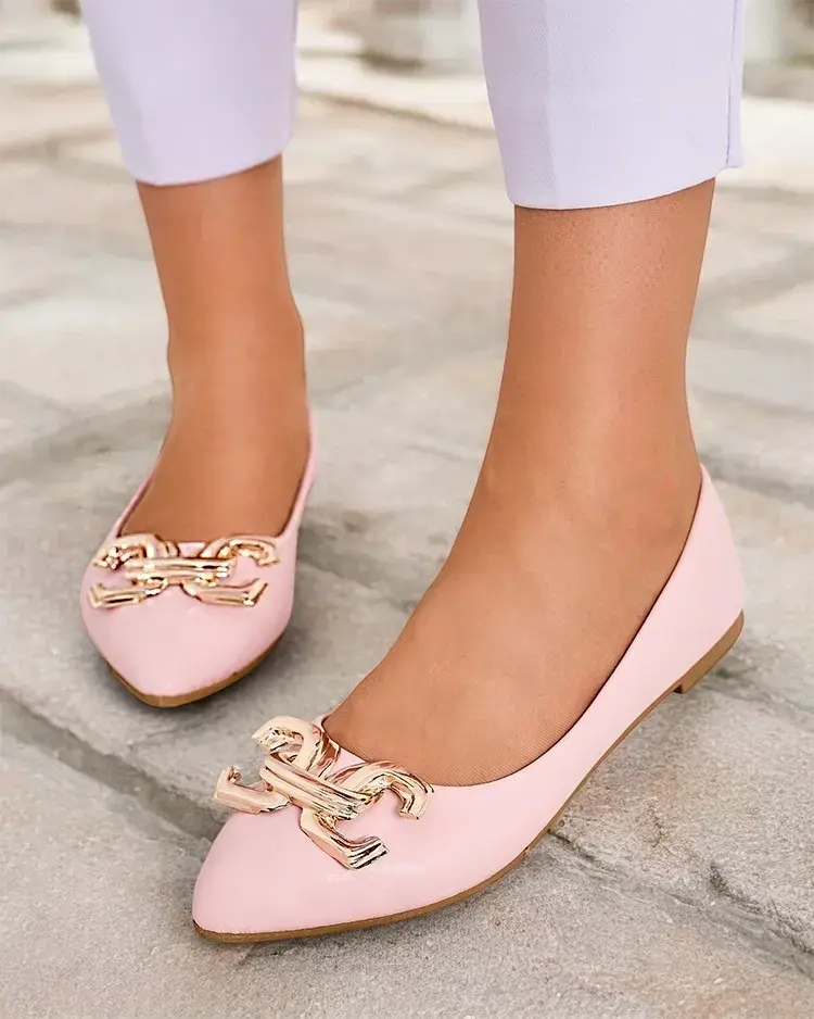 Resti Black women's ballerina flats with a tip embellishment on the toe Figgda