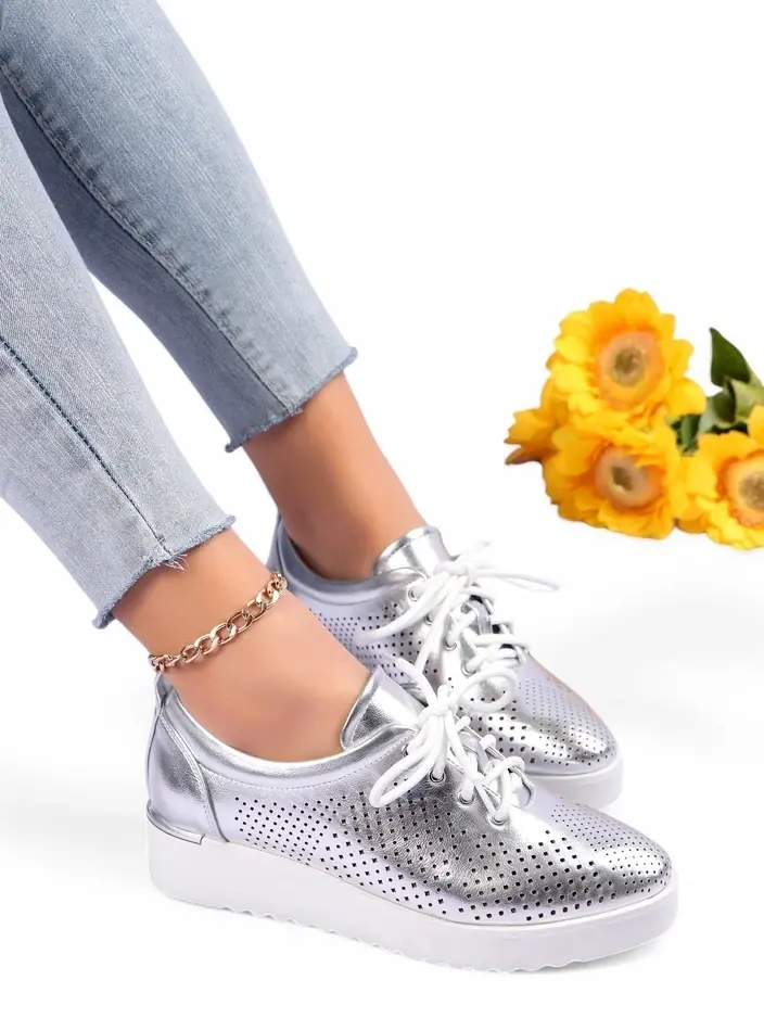 Resti Women's perforated shoes Gofielle