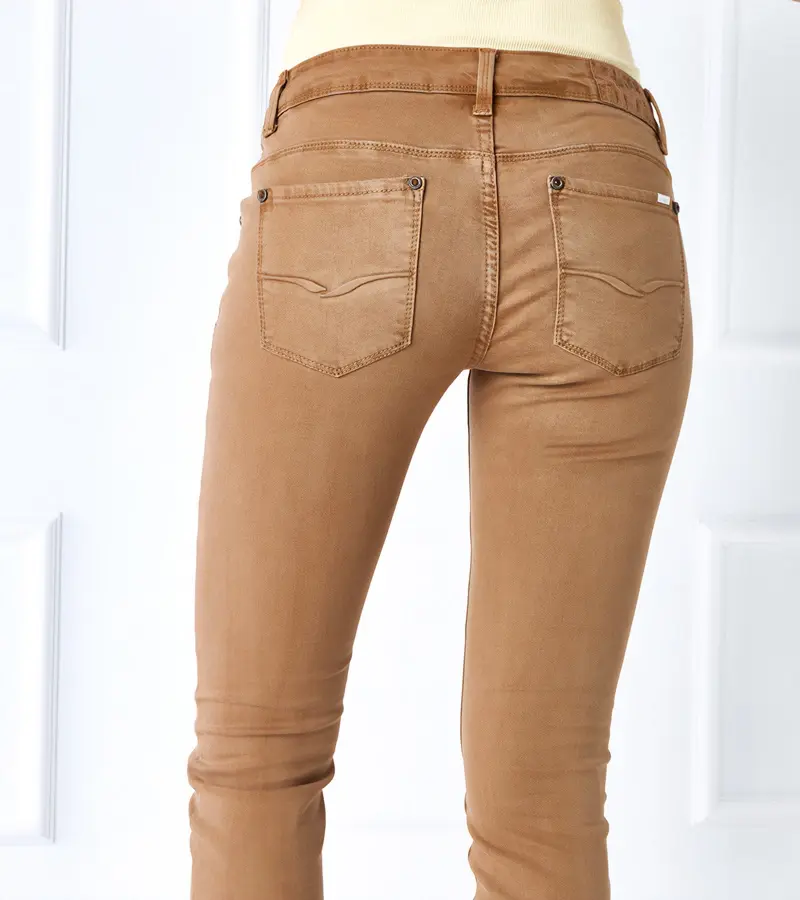 Gemre Tmavobéžové nohavice s opaskom Cadorago