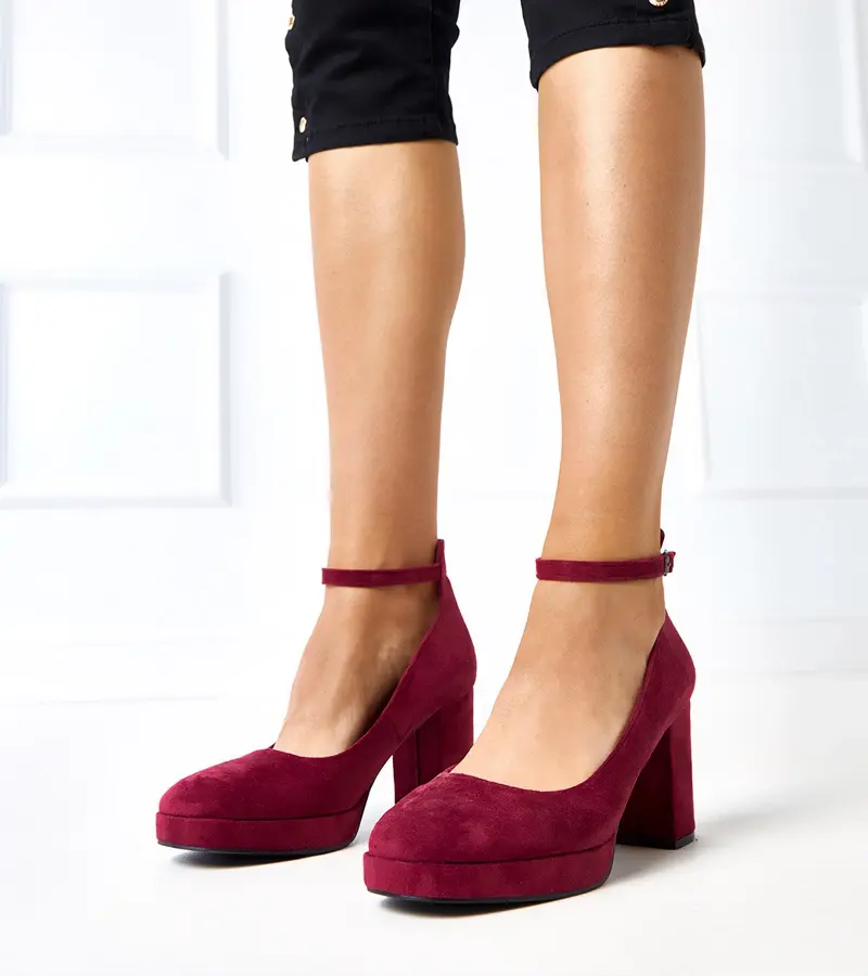 marka niezdefiniowana Bordové lodičky na masívnom podpätku Barola