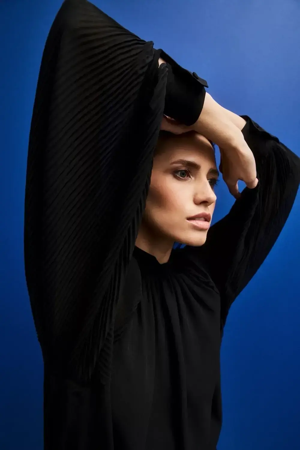 Marisse Shirt With Pleated Sleeves, Black