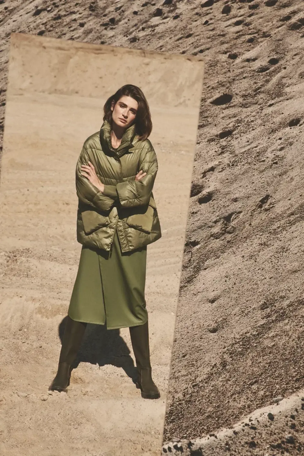 Marisse Short Jacket With A Collar