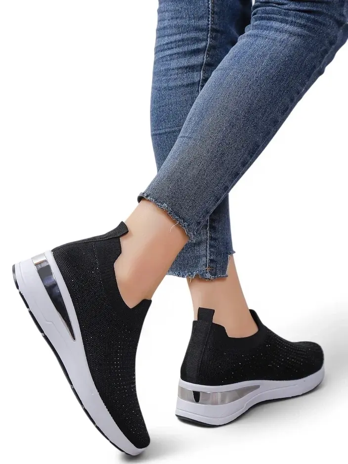 Resti Women's slip-on sneakers on a wedge with rhinestones Qelavise