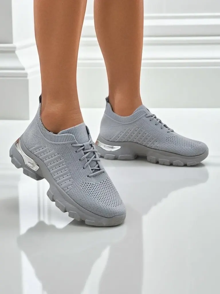 Resti Woman's Laced Fabric Sports Shoes Ewey