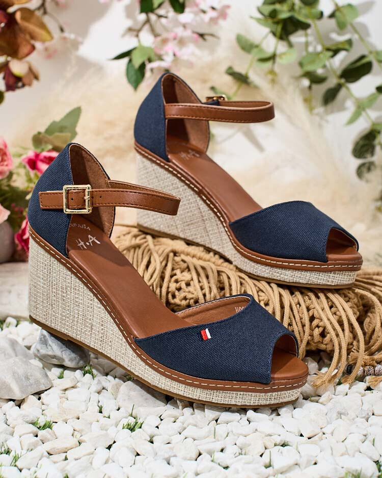 Resti Women's Temene Heel Sandals