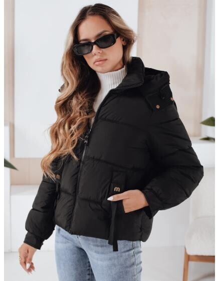 Dámska zimna prešívaná bunda s kapucou čierna