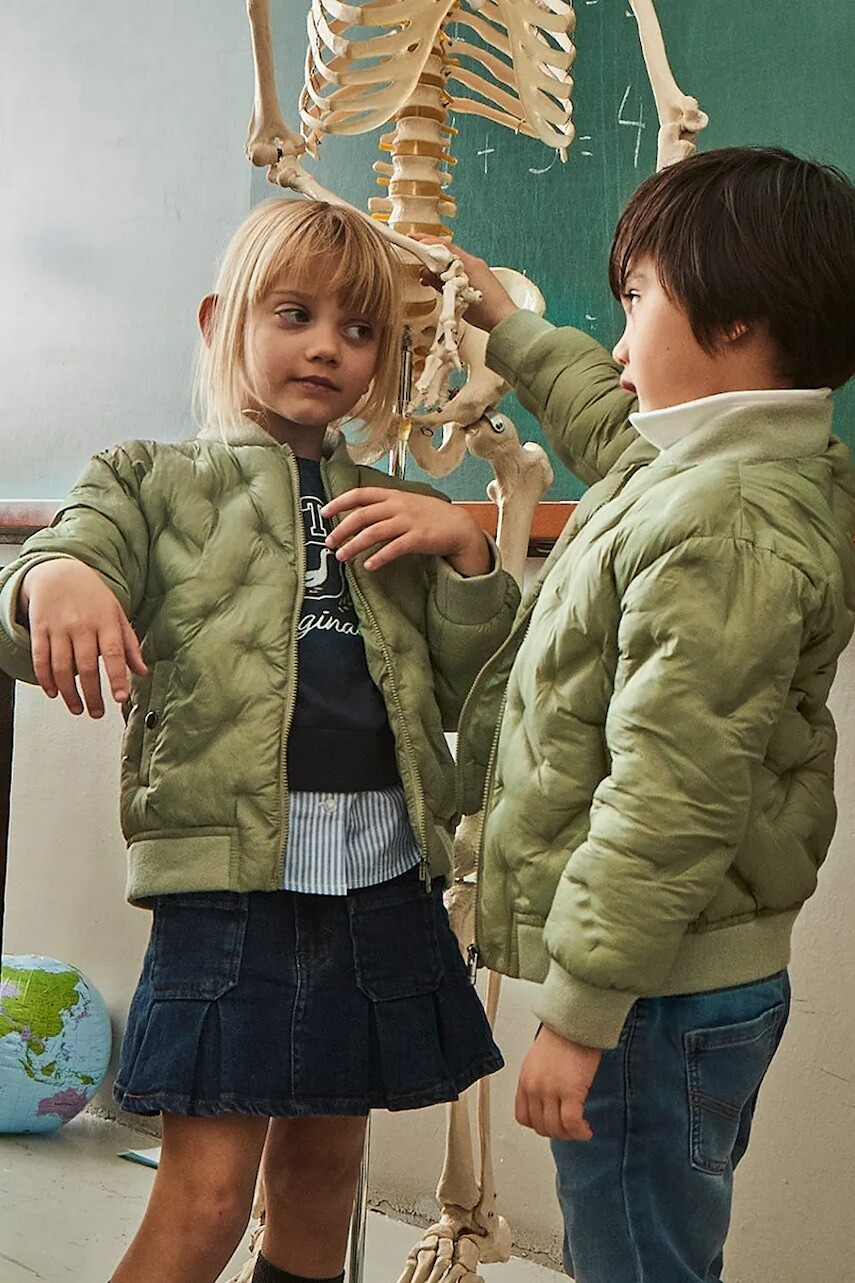 Detská bunda bomber Mayoral zelená farba, 4420