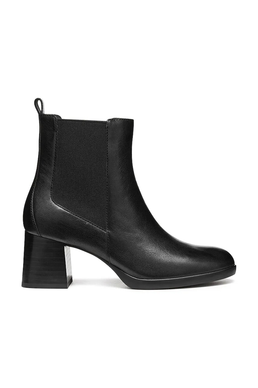 Topánky chelsea Geox D WALK PLEASURE 55 čierna farba, na podpätku, D56XBC 00081 C9999