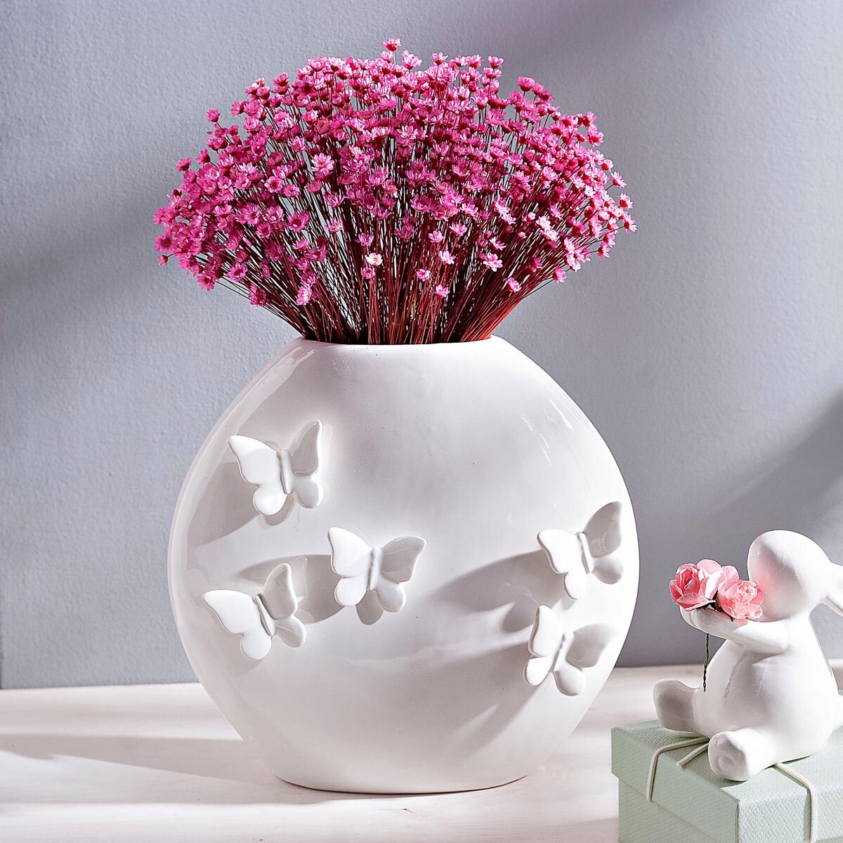 Weltbild Keramická váza Motýl, bílá