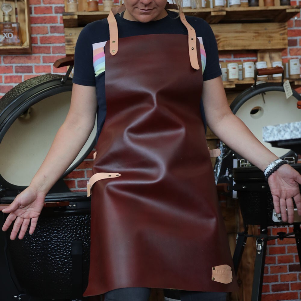Praktická kožená zástera Zvostra Design Look - červená