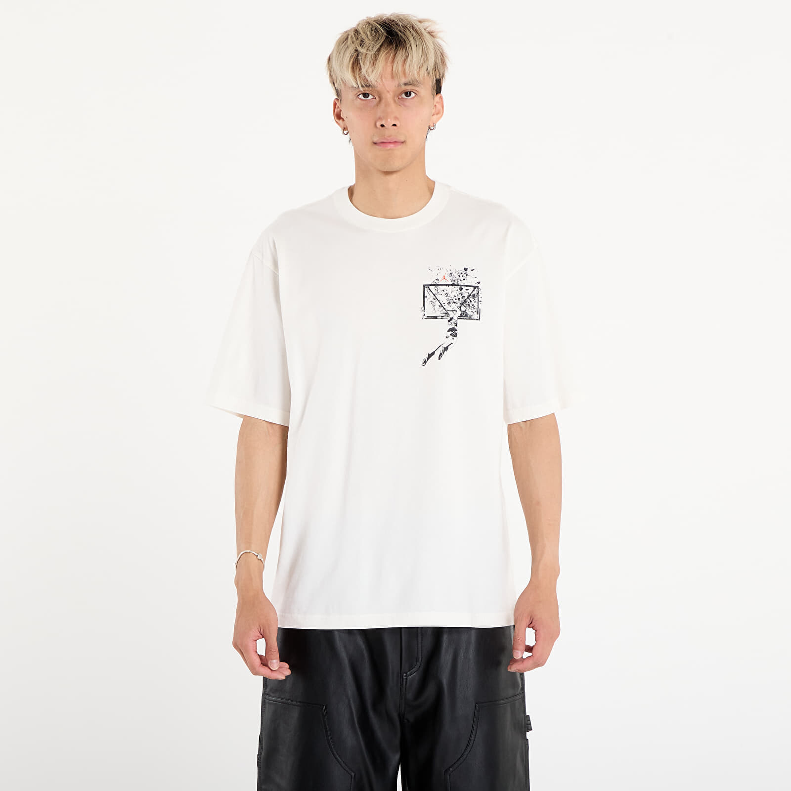 Tričko Jordan Brooklyn Men's Oversized Graphic T-Shirt Sail/ Off Noir M
