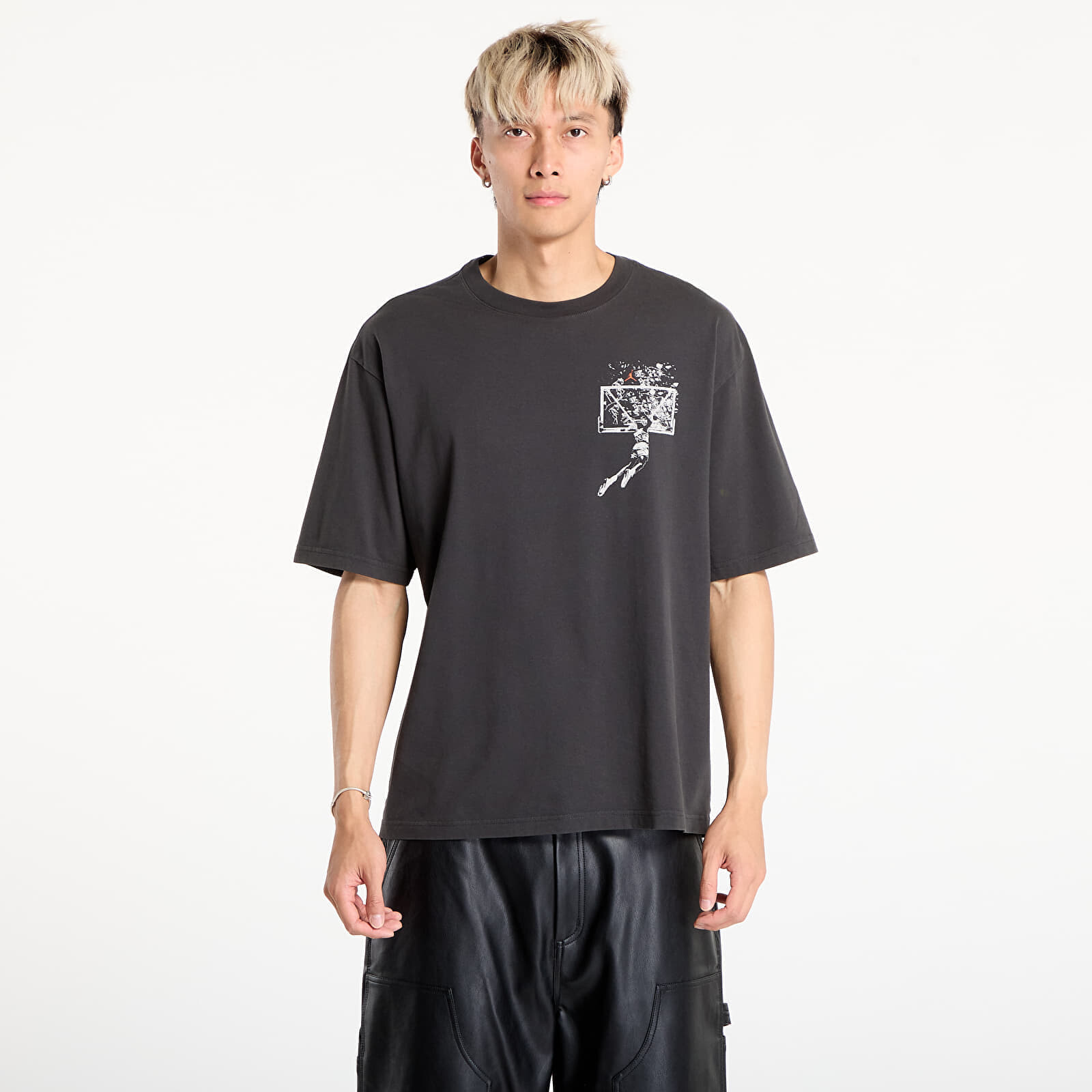 Tričko Jordan Brooklyn Men's Oversized Graphic T-Shirt Off Noir/ Sail L