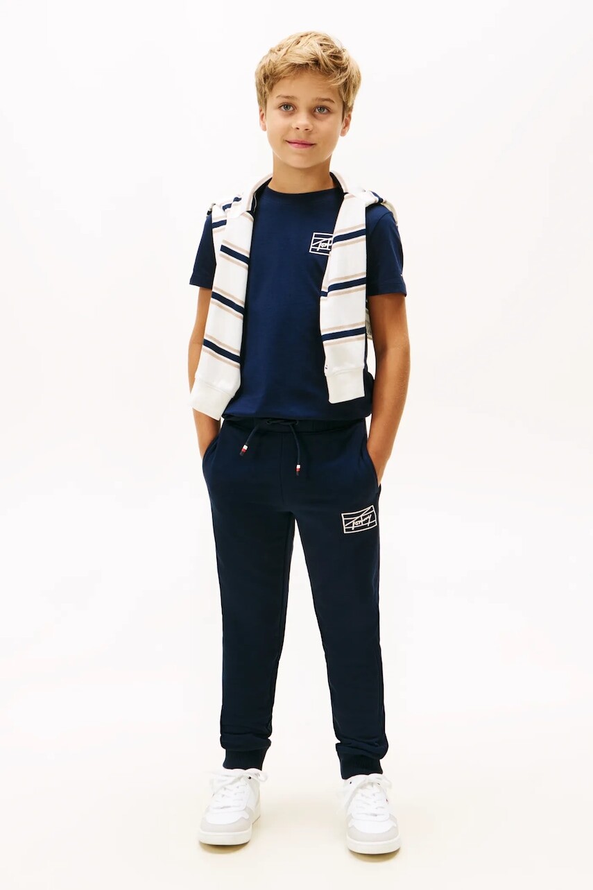 Detské tepláky Tommy Hilfiger tmavomodrá farba, KB0KB09967