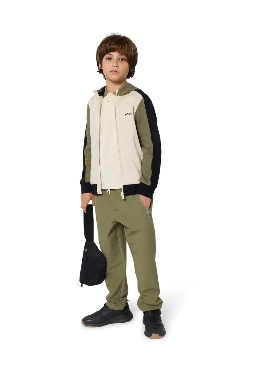 Detská ľadvinka BOSS čierna farba, J52640