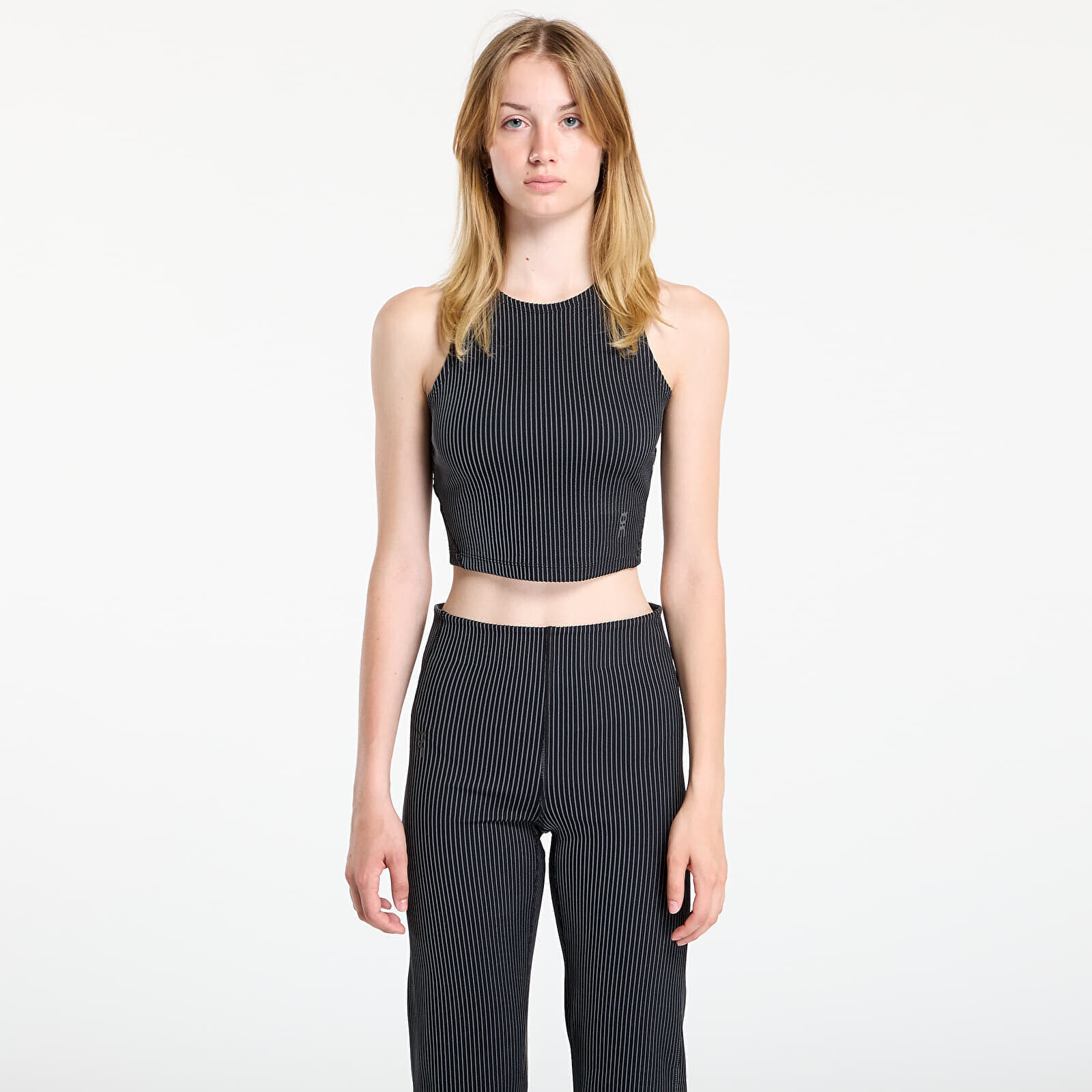 Tričko On All Day Ribbed Crop Tee Black/ Rock L