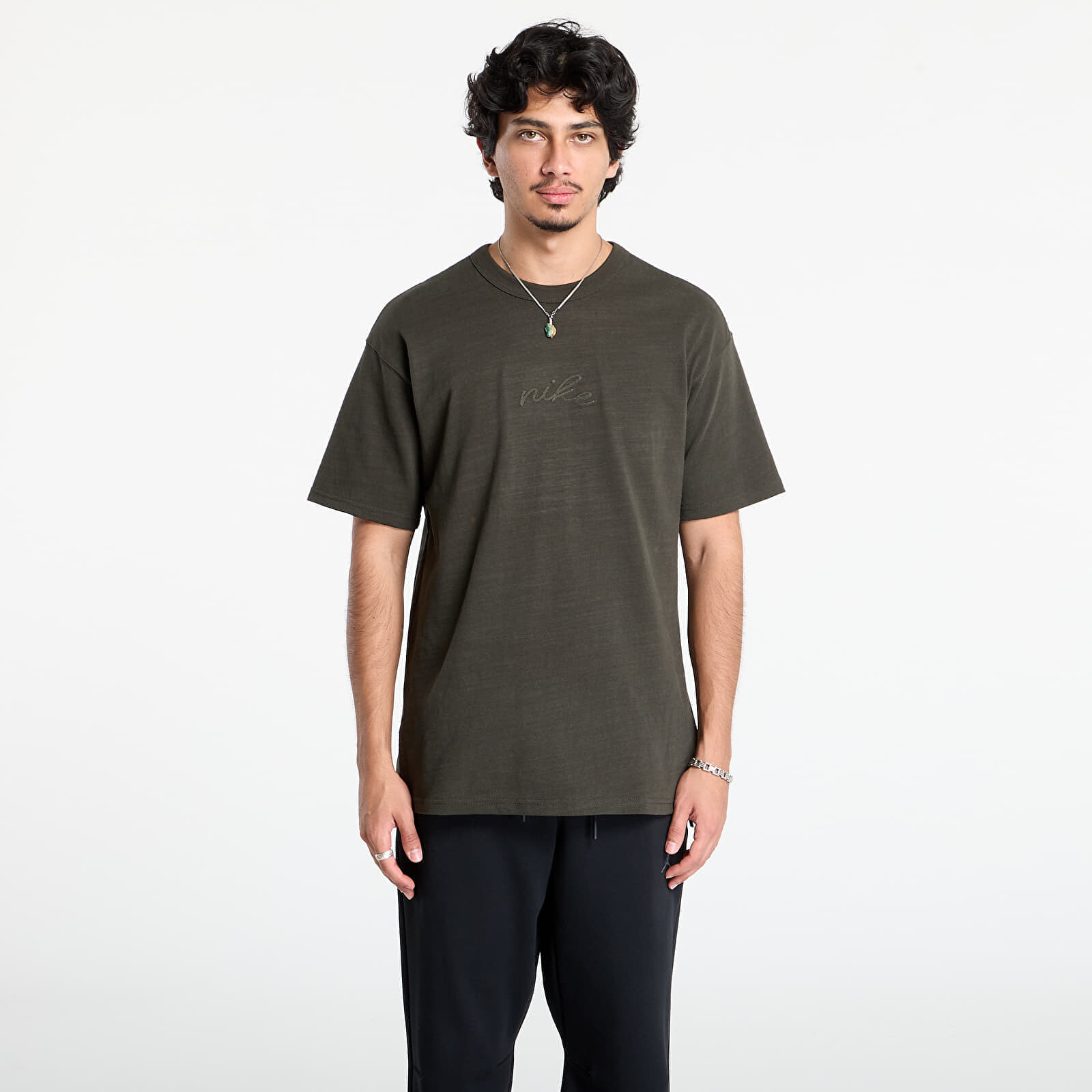 Tričko Nike Sportswear Premium Essentials Men's T-shirt Sequoia L