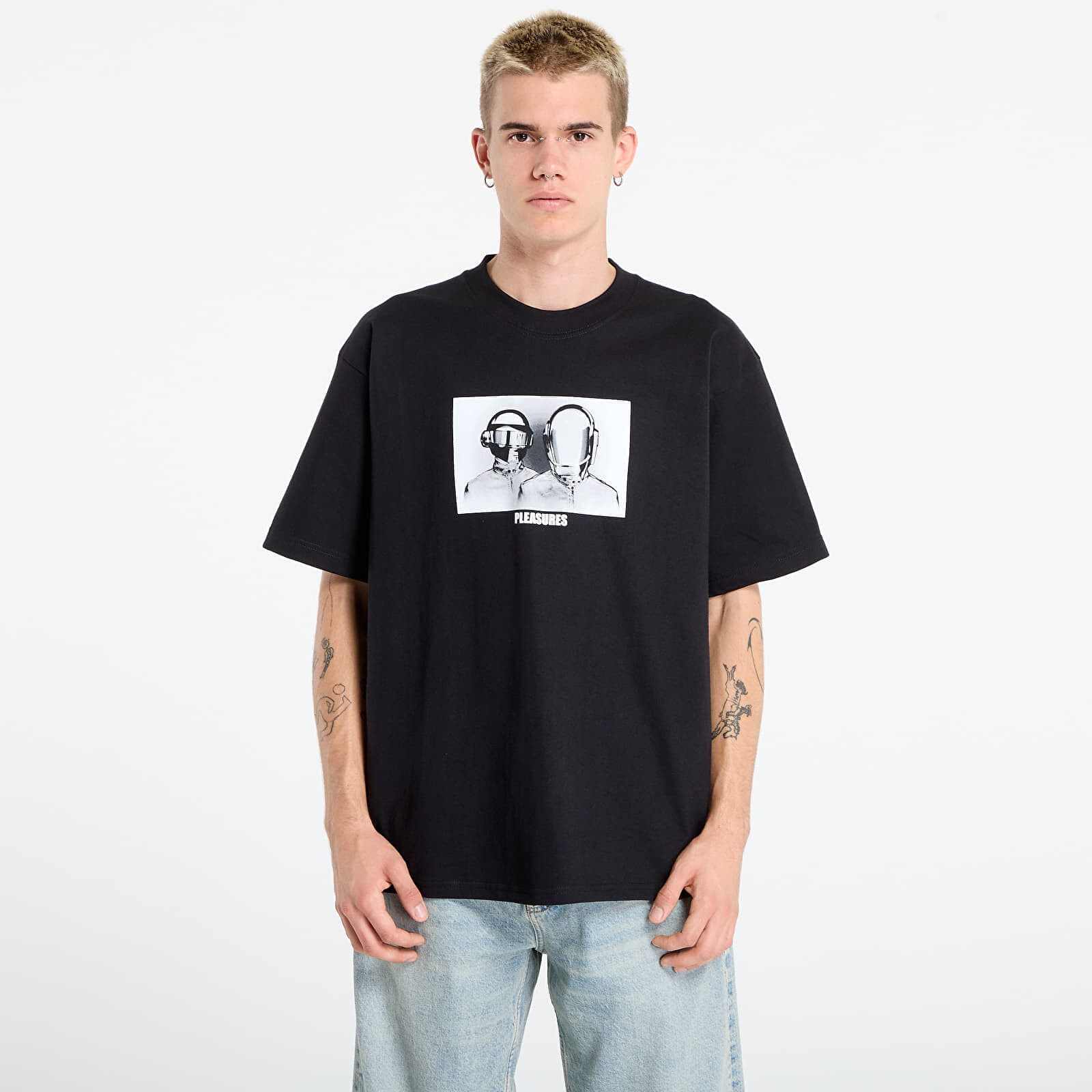 Tričko PLEASURES Inverted T-Shirt Black L