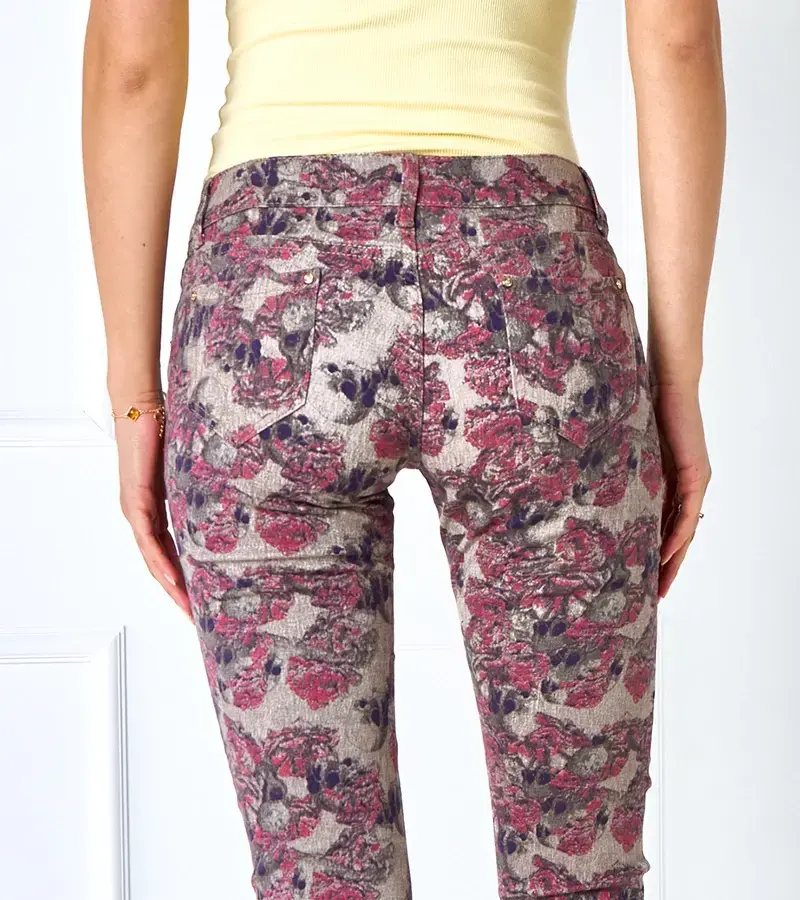 Gemre Tmavomodré nohavice zdobené kvietkami Uranio