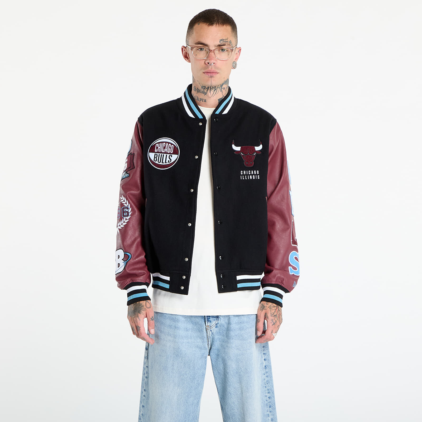 Bunda New Era NBA Patch Varsity Chicago Bulls Black L