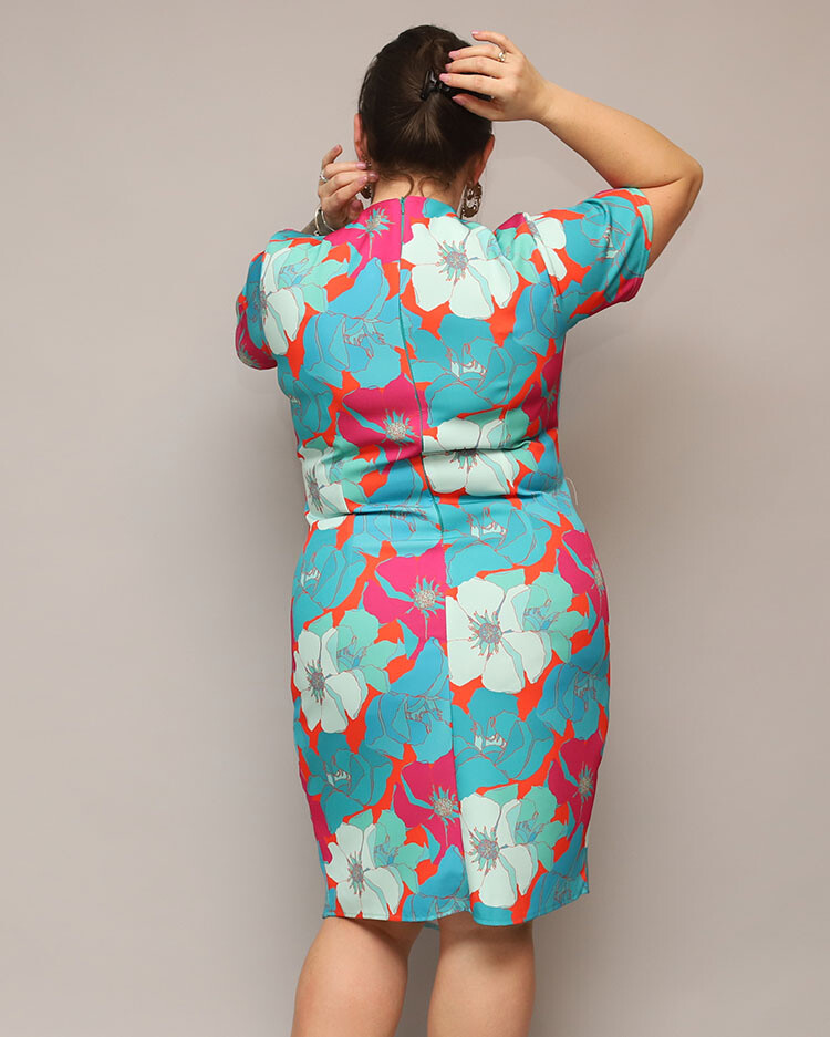 Resti Women's floral fabric dress PLUS SIZE