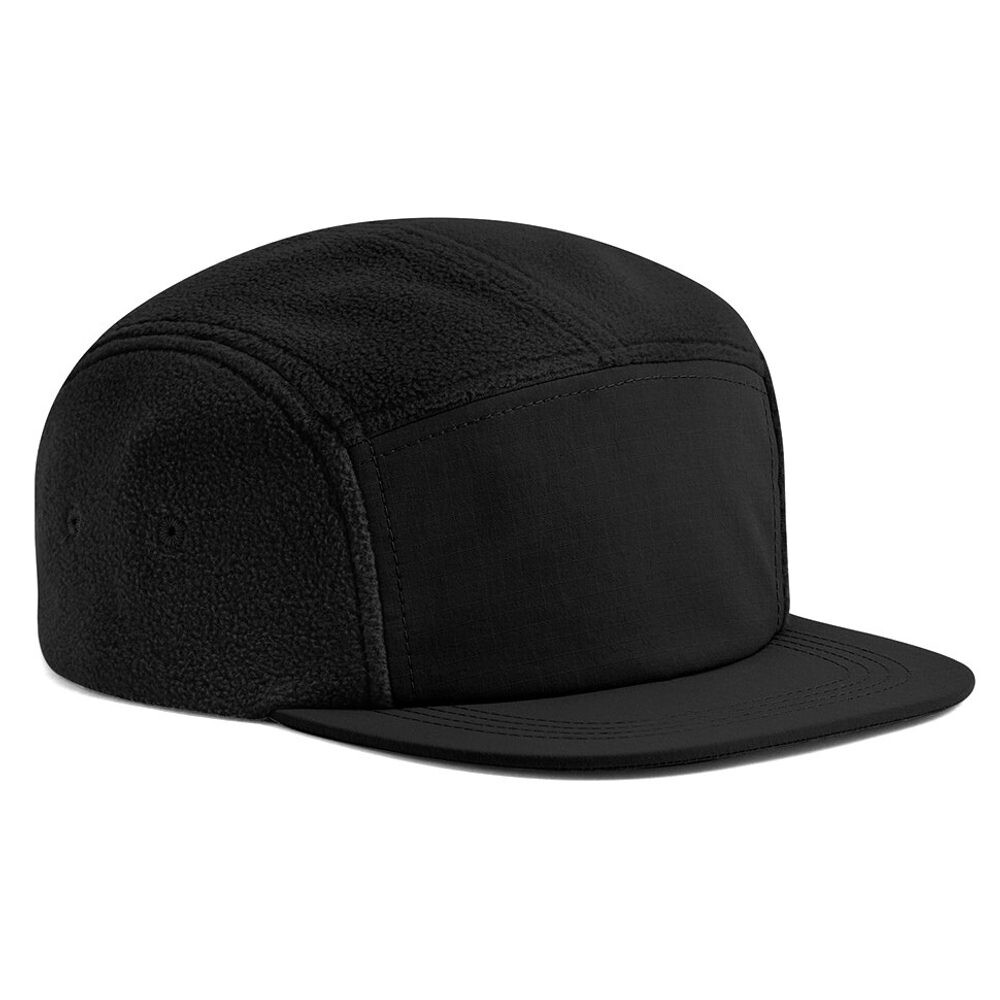 Beechfield Outdoor šiltovka Camper z recyklovaného fleecu - Čierna
