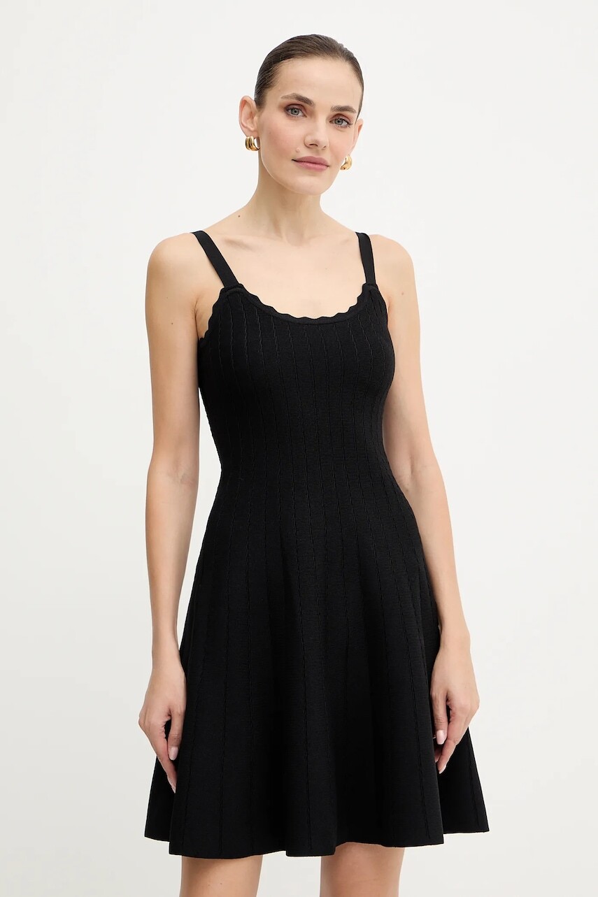 Šaty Morgan čierna farba, mini, áčkový strih, RMFANNY