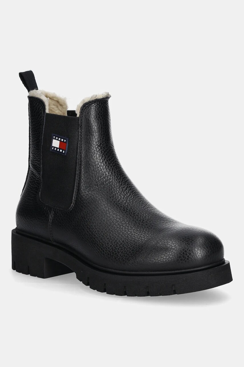 Kožené topánky chelsea Tommy Jeans TJW CHELSEA BOOT WL čierna farba, na platforme, zateplené, EN0EN02826