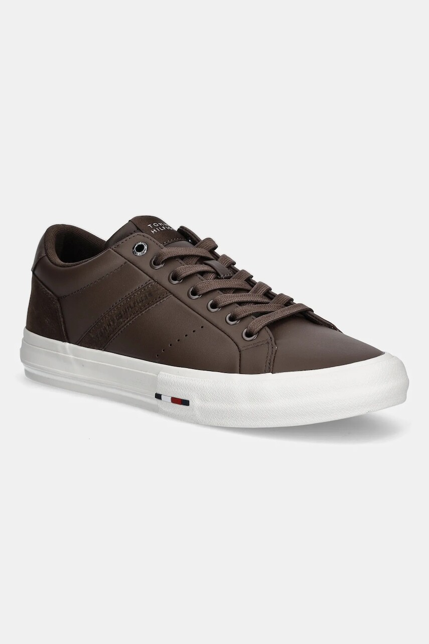 Kožené tenisky Tommy Hilfiger TH HI VULC LTH STREET hnedá farba, FM0FM05626