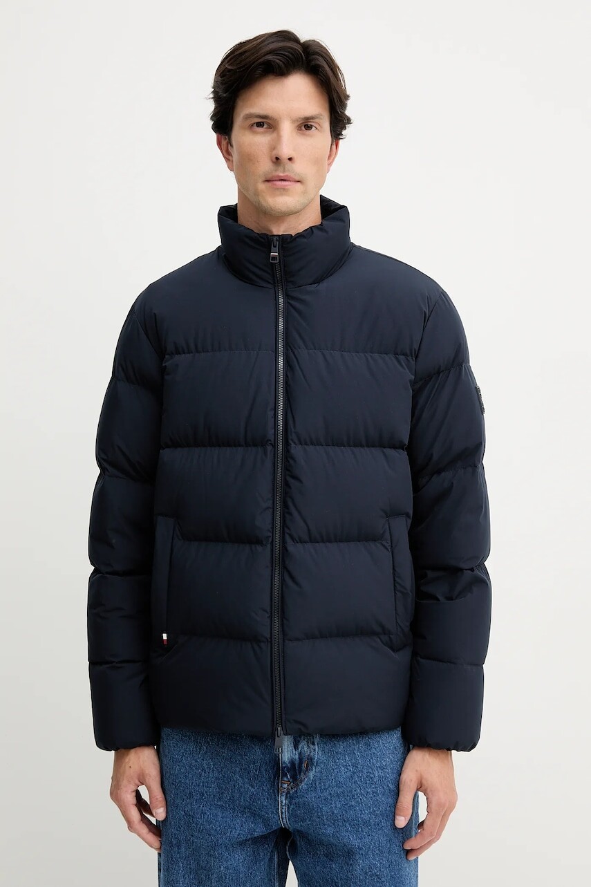 Páperová bunda Tommy Hilfiger tmavomodrá farba, zimná, MW0MW40615