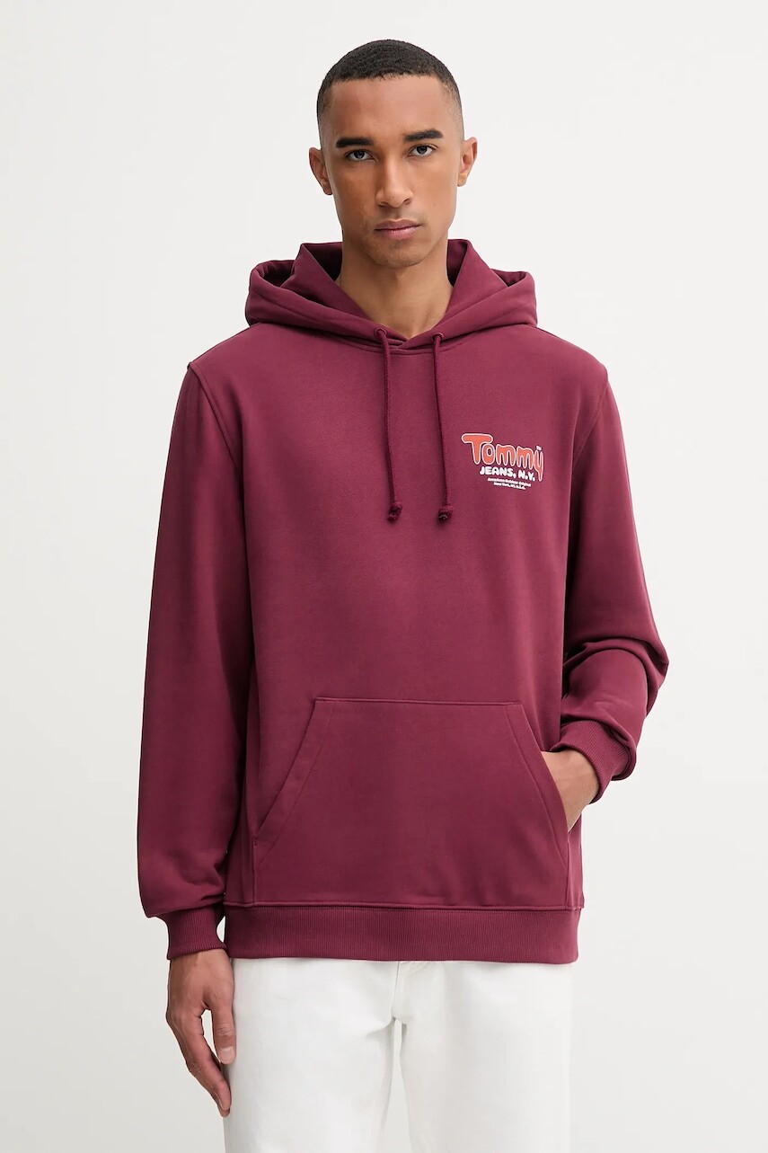 Bavlnená mikina Tommy Jeans bordová farba, s kapucňou, s potlačou, DM0DM22086