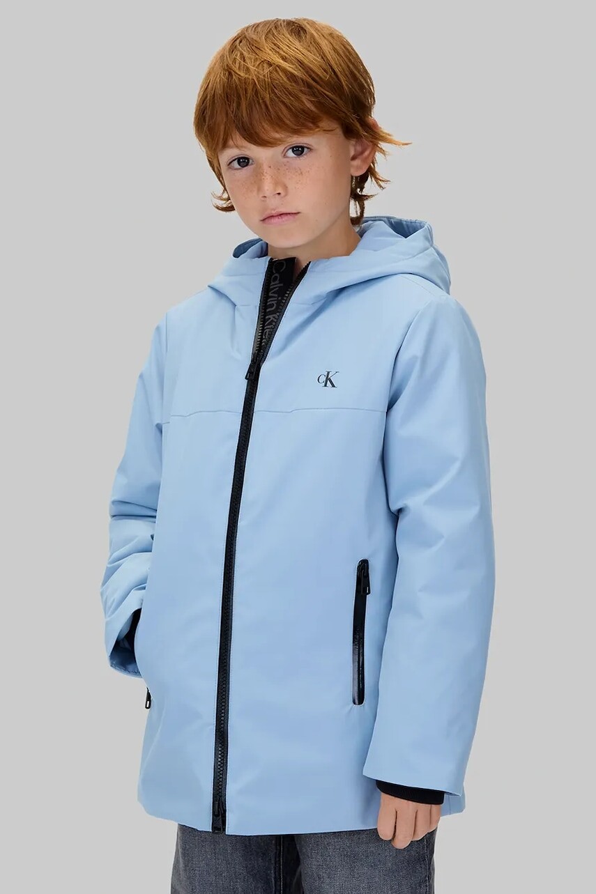 Detská bunda Calvin Klein Jeans modrá farba, IB0IB02569
