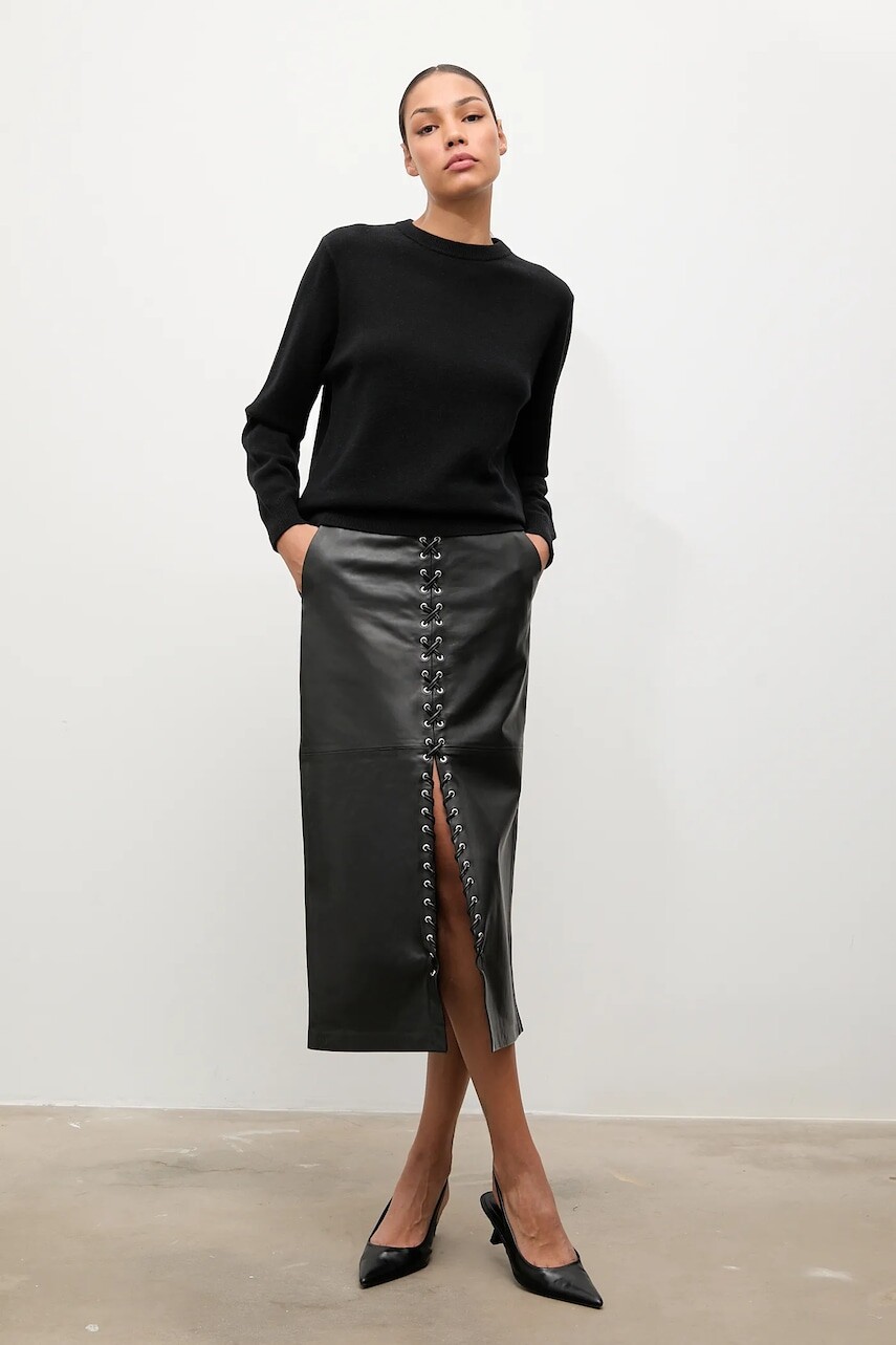 Kožená sukňa Answear.LAB čierna farba, midi, puzdrová