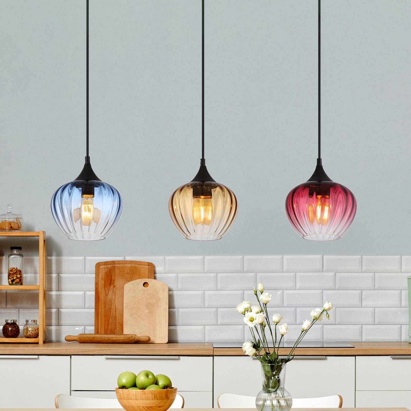 Závesné svietidlo Sander, dĺžka 80 cm, farebné, sklo, 3-pl.