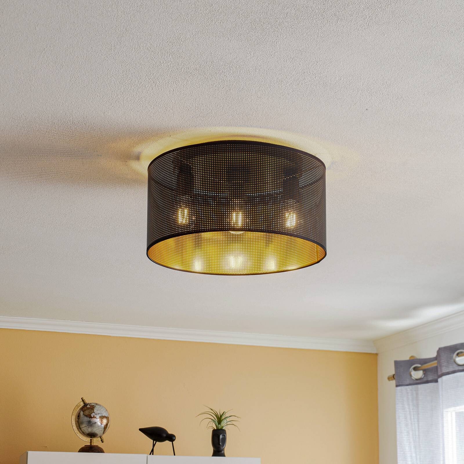 Stropné svietidlo Jovin 3-pl., 1 tienidlo na lampu čierne/zlaté