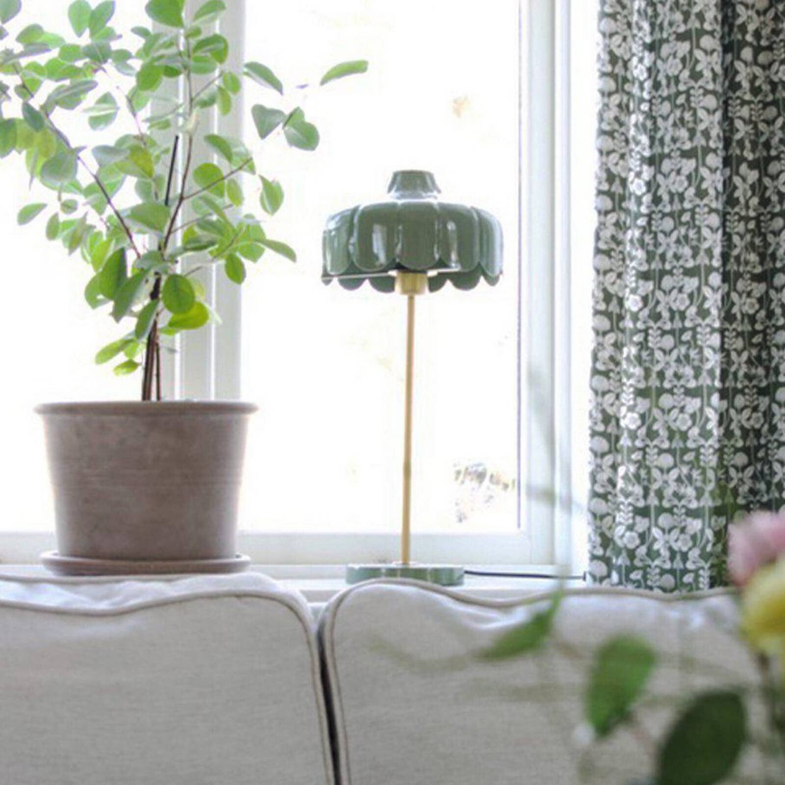 PR Home Stolová lampa Wells, zelená/zlatá, výška 50 cm