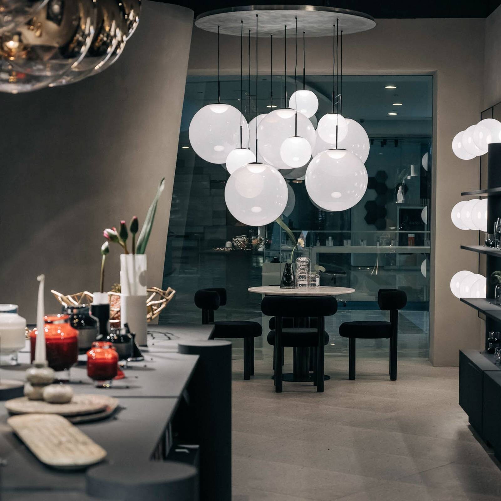 Tom Dixon Melt Pendant System Trio Round, opálová/strieborná