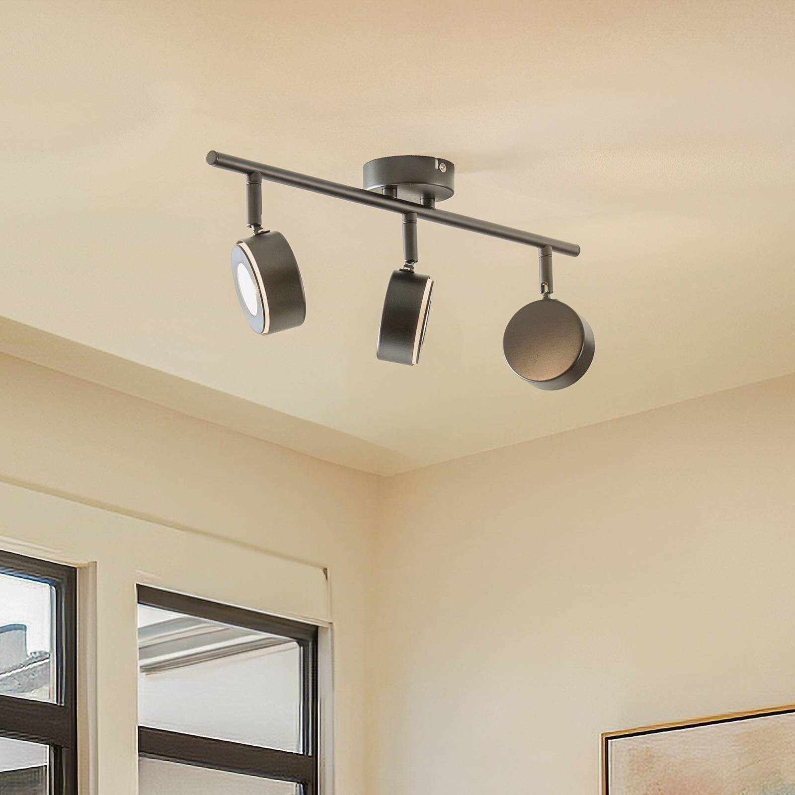 Lindby reflektor Jyla, čierny, 2 700 K, 3 svetlá, GX53