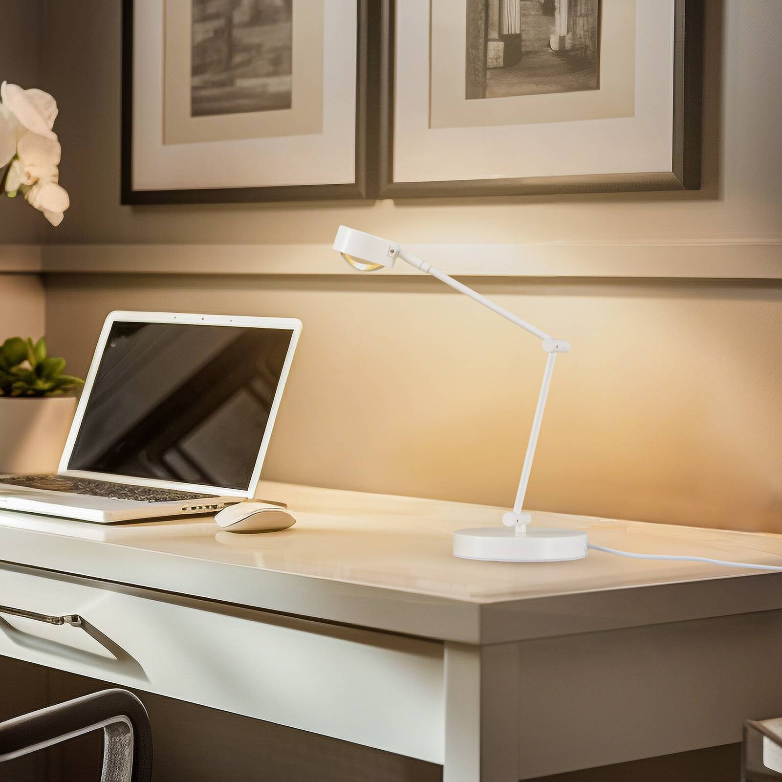 Stolná lampa Lindby Jyla, biela, šošovka, 3000K, GX53, železo