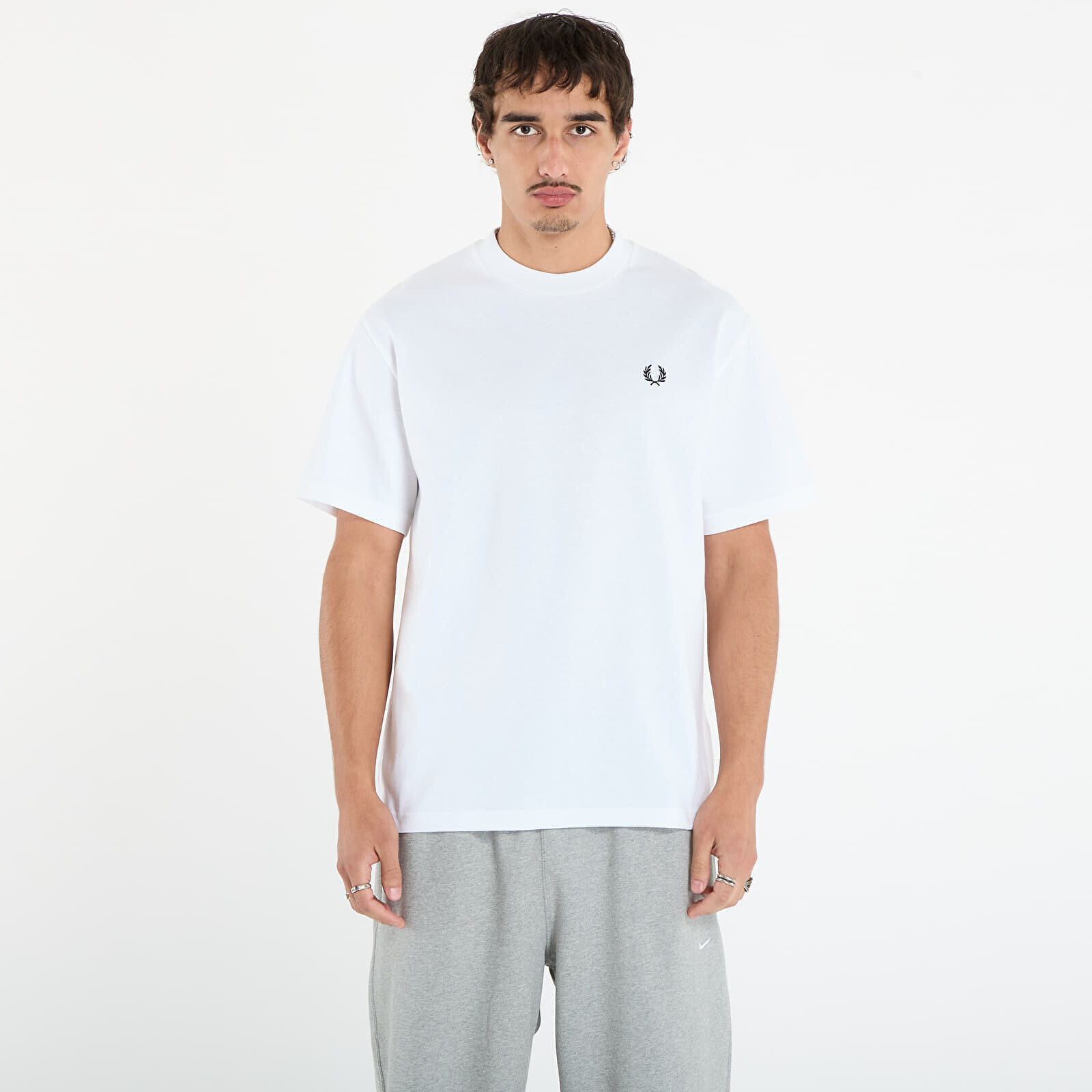 Tričko FRED PERRY Relaxed T-Shirt White L