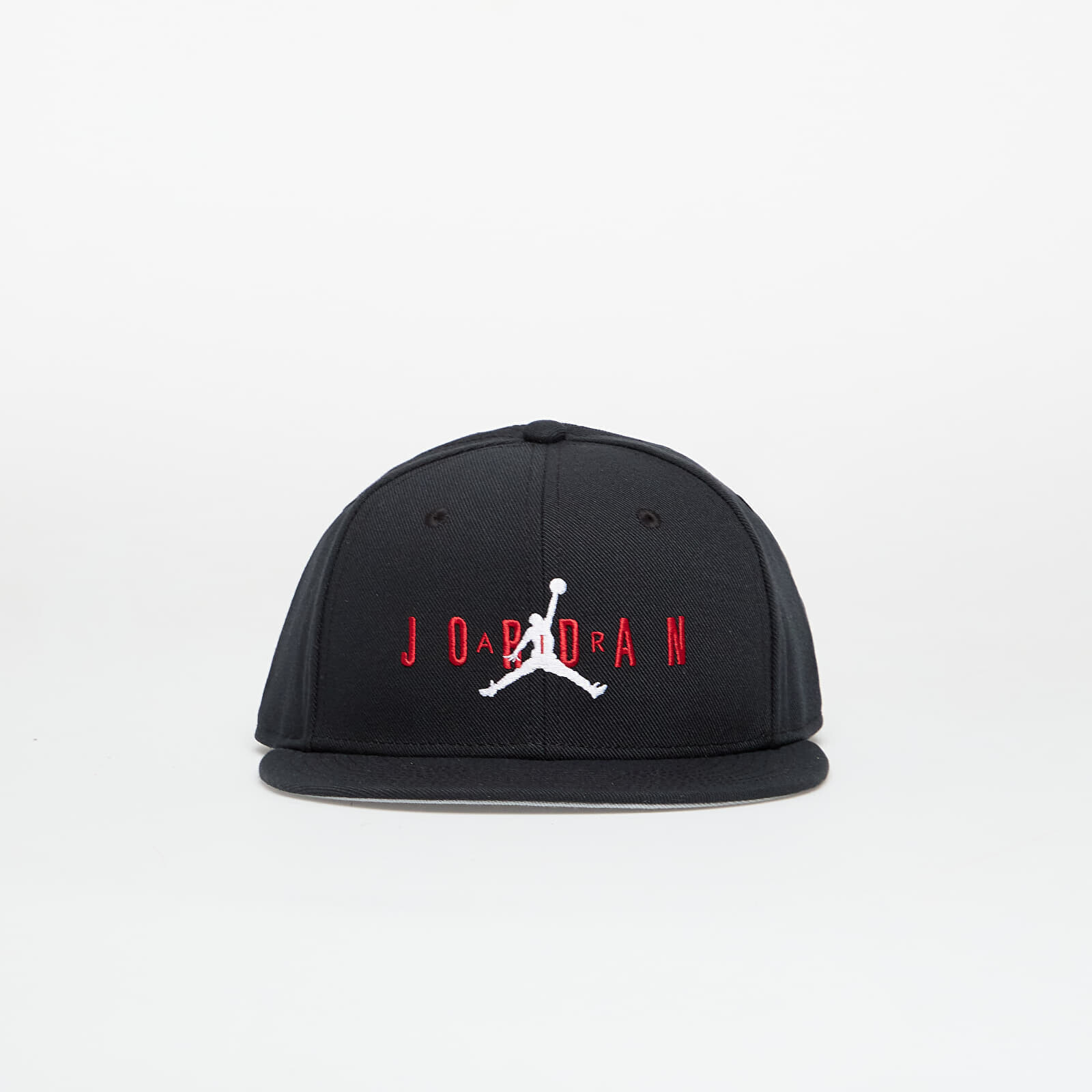 Šiltovka Jordan Pro Structured Hat Black/ Lt Smoke Grey/ White L/XL