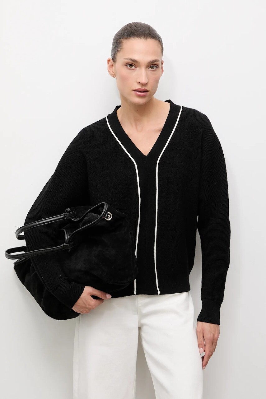 Sveter s kašmírom a hodvábom Answear.LAB čierna farba