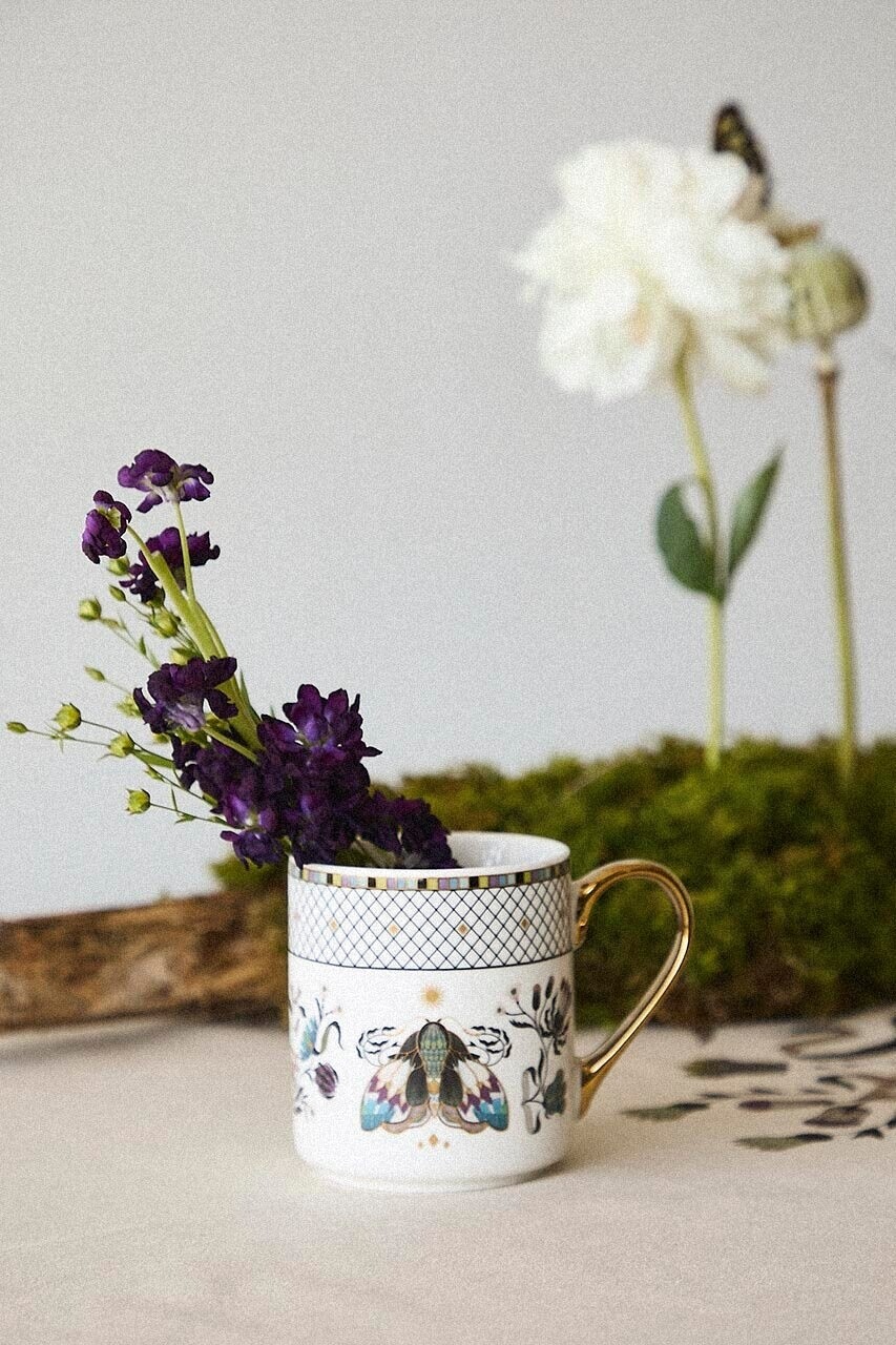 Porcelánový hrnček Medicine viac farieb