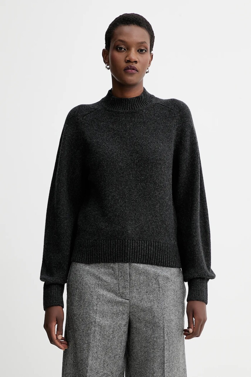 Vlnený sveter Sessun šedá farba, s polorolákom, 25109005
