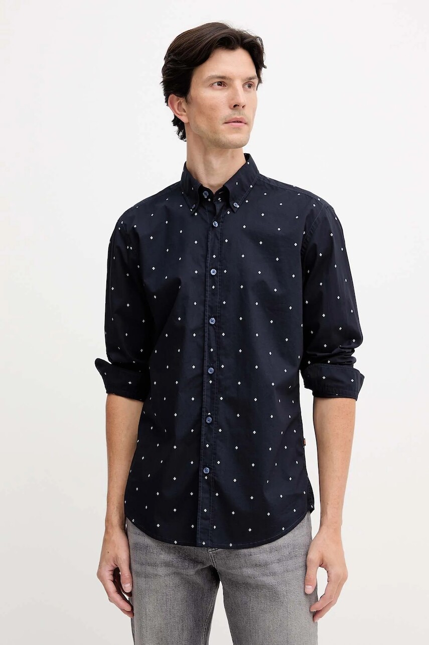 Bavlnená košeľa BOSS Orange tmavomodrá farba, regular, s golierom button-down, 50548975